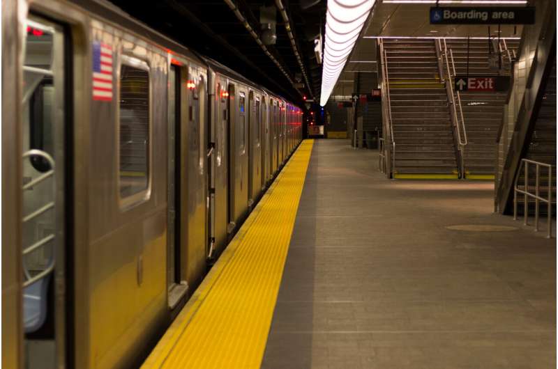 Новое приложение обещает облегчить навигацию по станциям метро для людей со слепотой и слабовидением